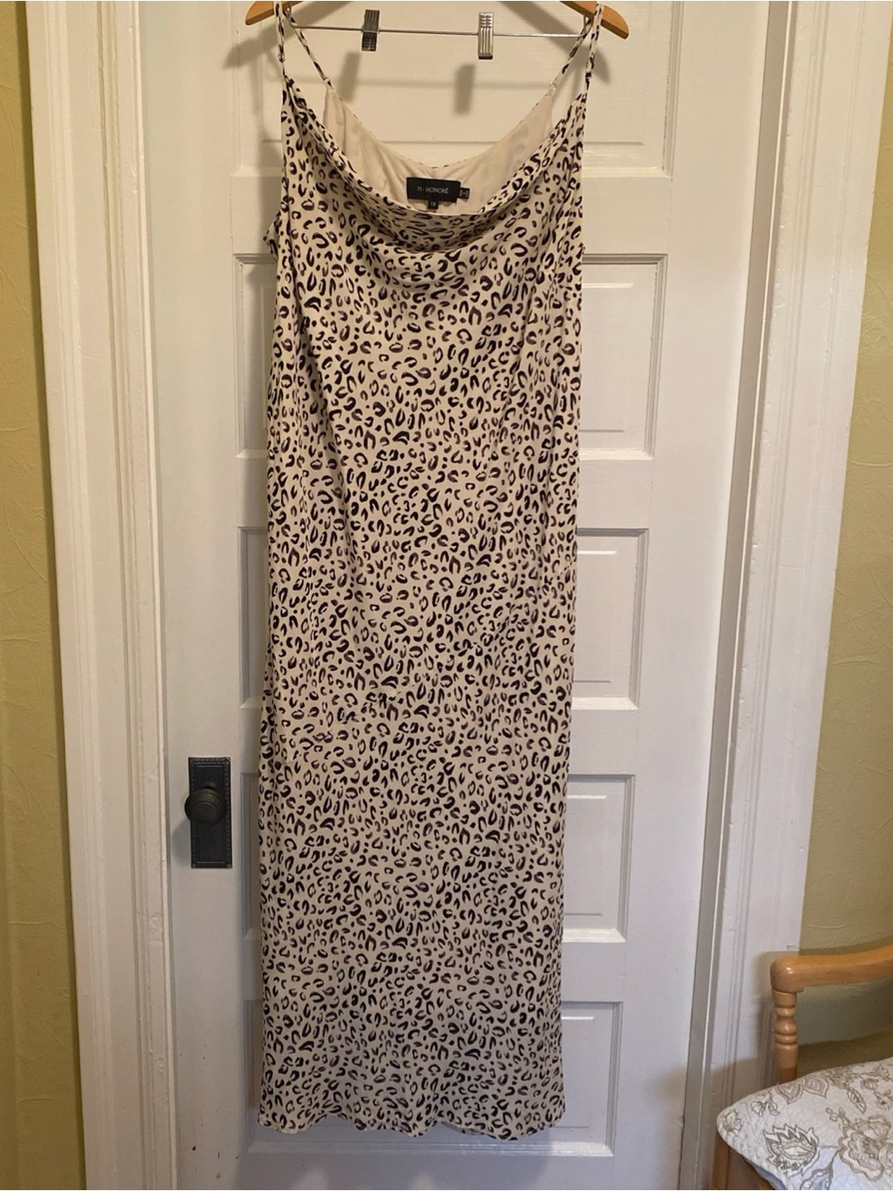 11 - Honoré Cream and Black Animal Print Slip Dress Size 18 Bias Cut Slinky